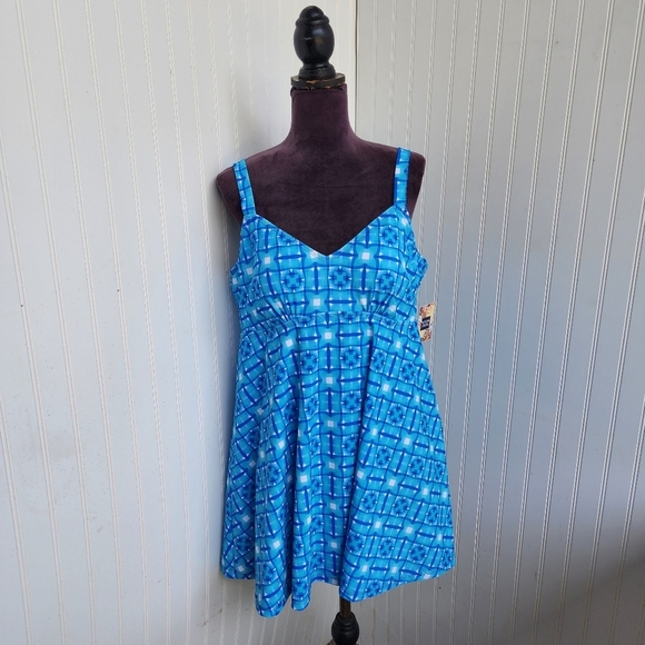 NWT $60 Noon 1 Piece Swim Skirted Bathing Suit White Blue Mosaic Casey Key 18 - Picture 12 of 16